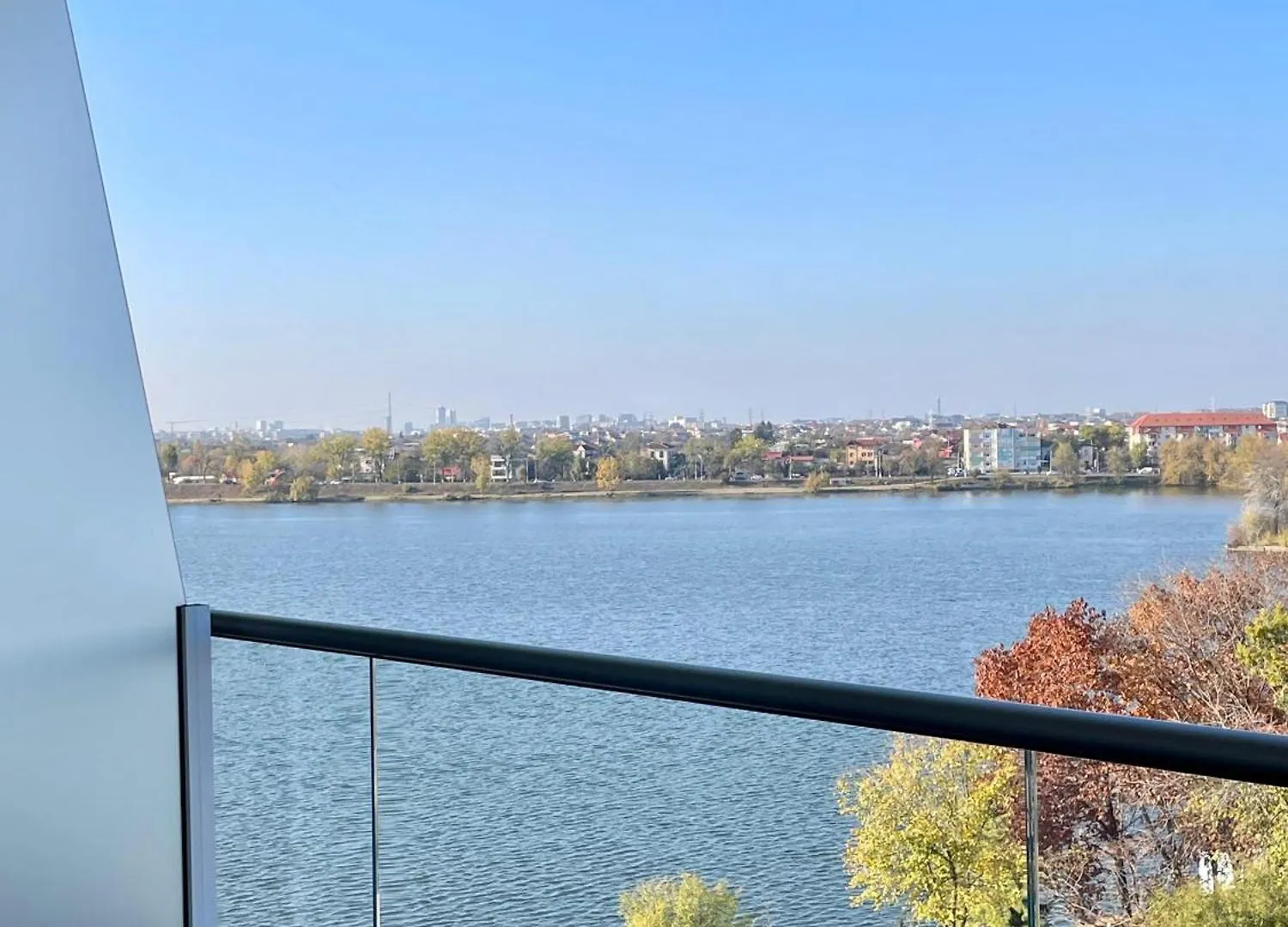Apartment No 506 Lebada Lake Bucharest Romania